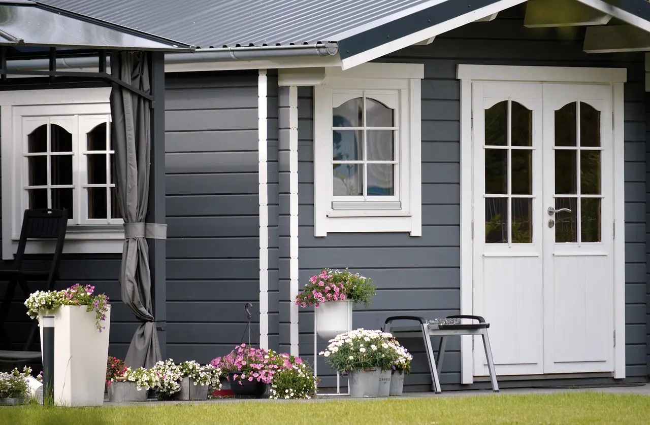 Sådan sælger du dit sommerhus: Sæson, pris og præsentation